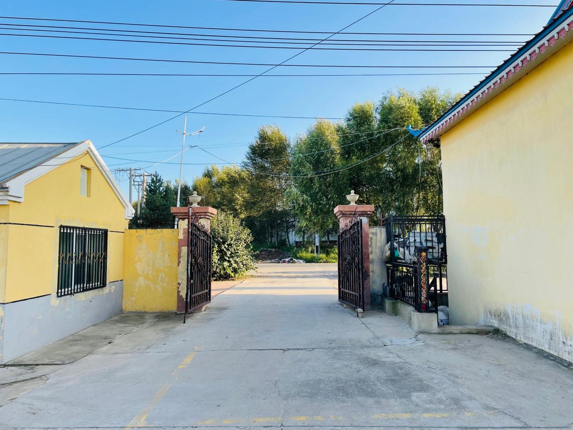 哈尔滨机场东方红运宾馆 Harbin Exterior foto